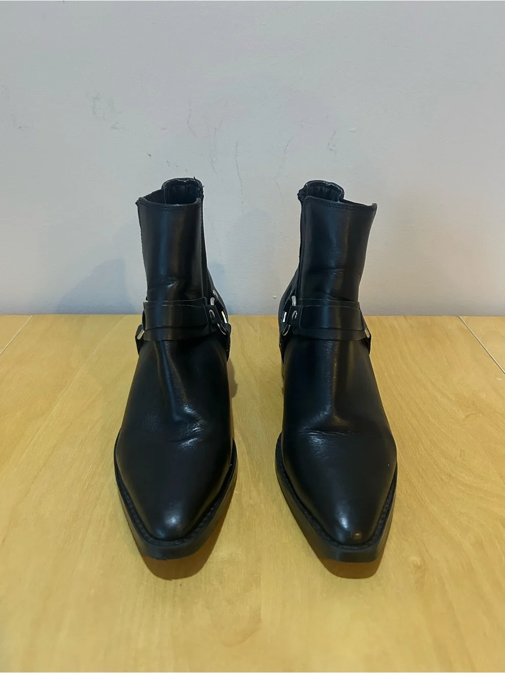 Tony Bianco Black Leather Sabana Ankle Boot Sz 7